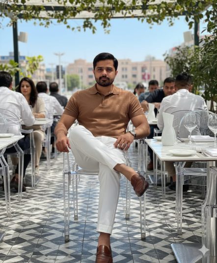 Umair-Mughal-Brother-Zeeshan-EZee-Commerce (1)